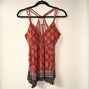 Handkerchief Hem Tank Top